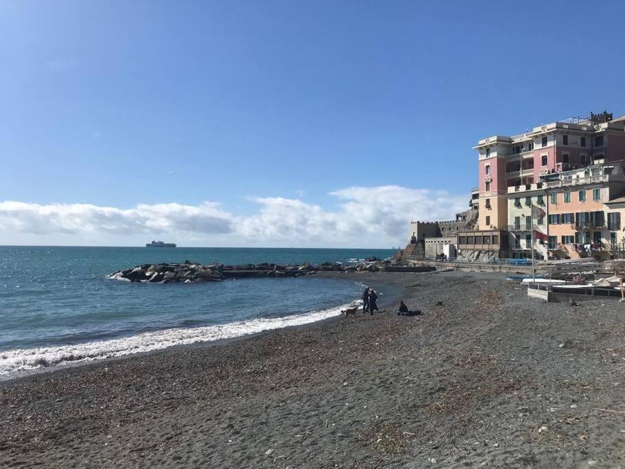 Pisi Home, 2 Min Dalla Spiaggia E Dall' Ospedale Gaslini Генуя Екстер'єр фото
