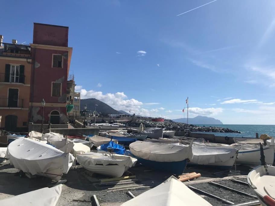 Pisi Home, 2 Min Dalla Spiaggia E Dall' Ospedale Gaslini Генуя Екстер'єр фото