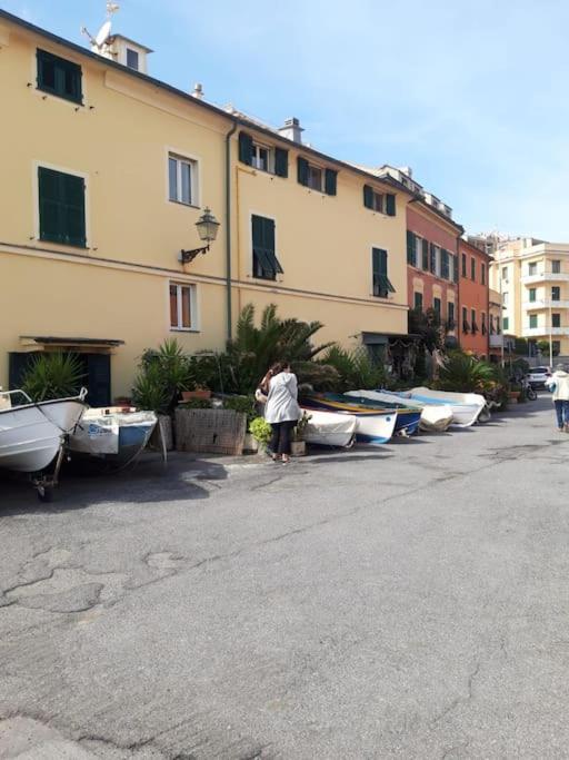 Pisi Home, 2 Min Dalla Spiaggia E Dall' Ospedale Gaslini Генуя Екстер'єр фото