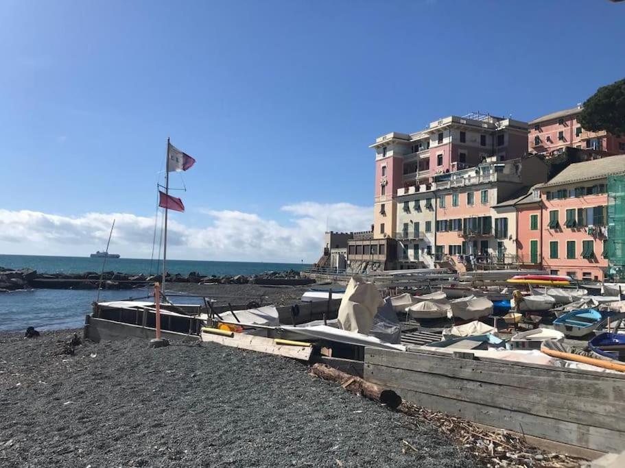 Pisi Home, 2 Min Dalla Spiaggia E Dall' Ospedale Gaslini Генуя Екстер'єр фото
