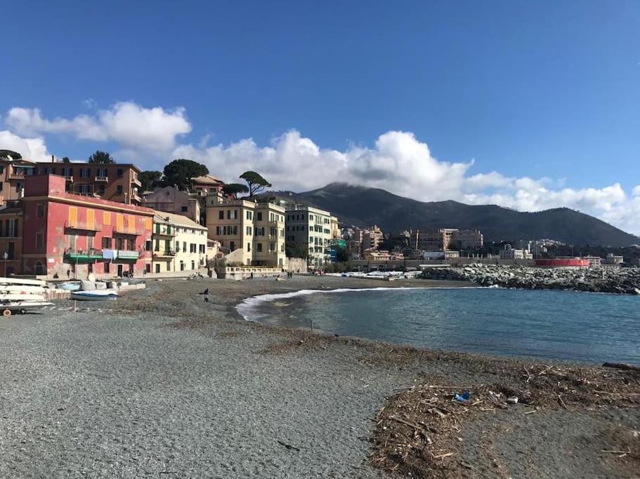 Pisi Home, 2 Min Dalla Spiaggia E Dall' Ospedale Gaslini Генуя Екстер'єр фото