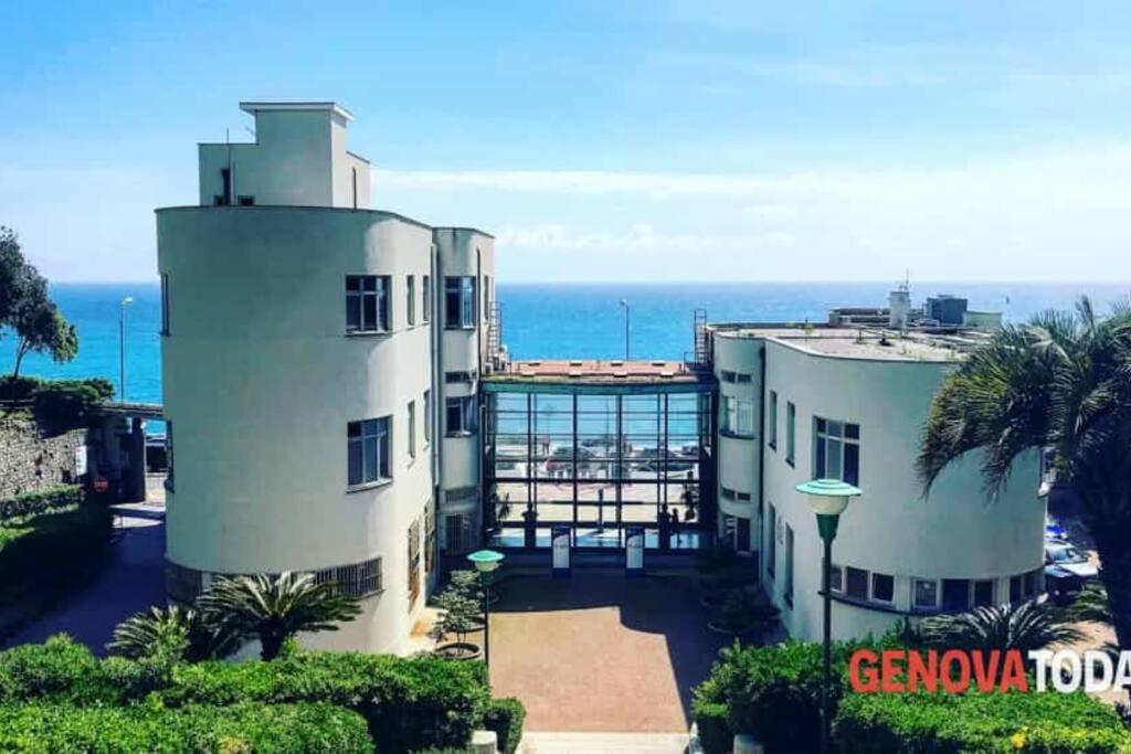 Pisi Home, 2 Min Dalla Spiaggia E Dall' Ospedale Gaslini Генуя Екстер'єр фото